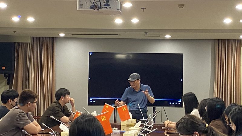 短视频广告配音价格对比：揭秘行业定价之谜