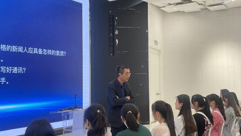 器材损坏，到底该不该照价赔偿